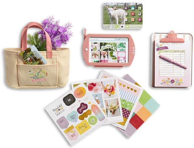 GBL35_Blaires_Accessories_1